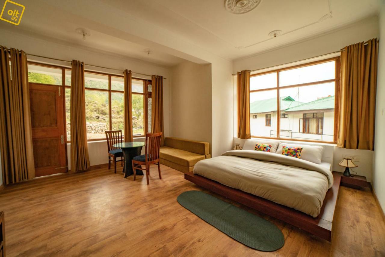 Hostel Alt Life - Dharamkot McLeod Ganj Exterior foto